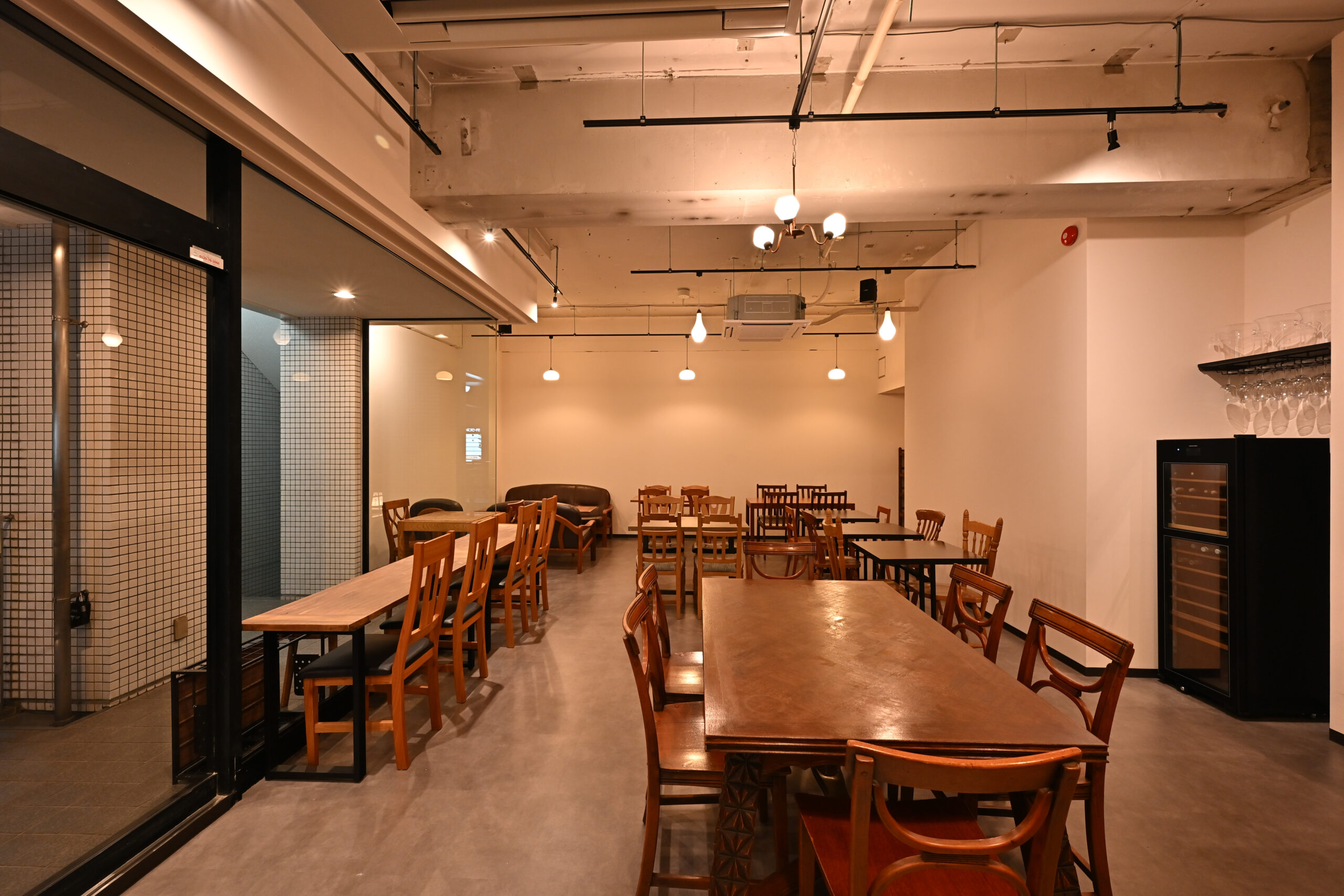 LULL SHIBUYA — 店内